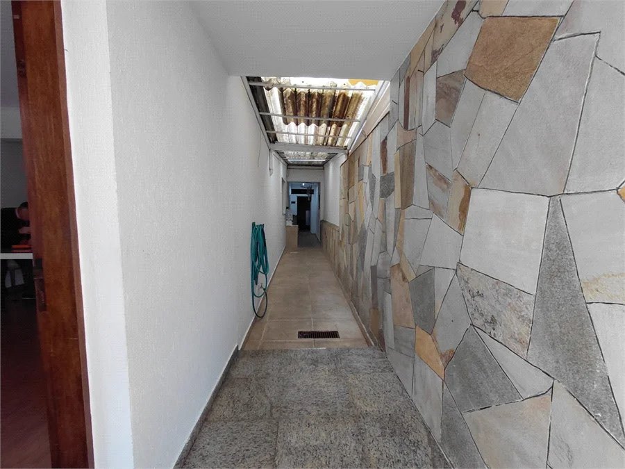 Sobrado à venda com 3 quartos em Vila Romana, São Paulo, SP
