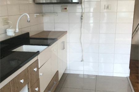 Apartamento à venda com 2 quartos em Vila Romana, São Paulo, SP