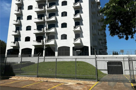 Apartamento à venda com 2 quartos, sendo 1 suíte, no Centro, Ponta Porã, MS