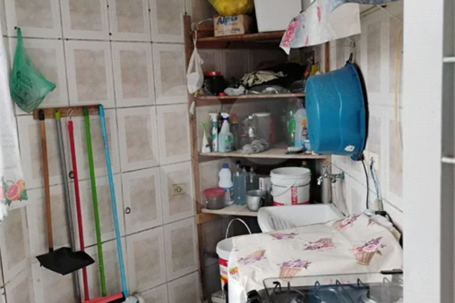Vende-se casa na Vila Santa Catarina - Excelente oportunidade para investimento e geração de renda