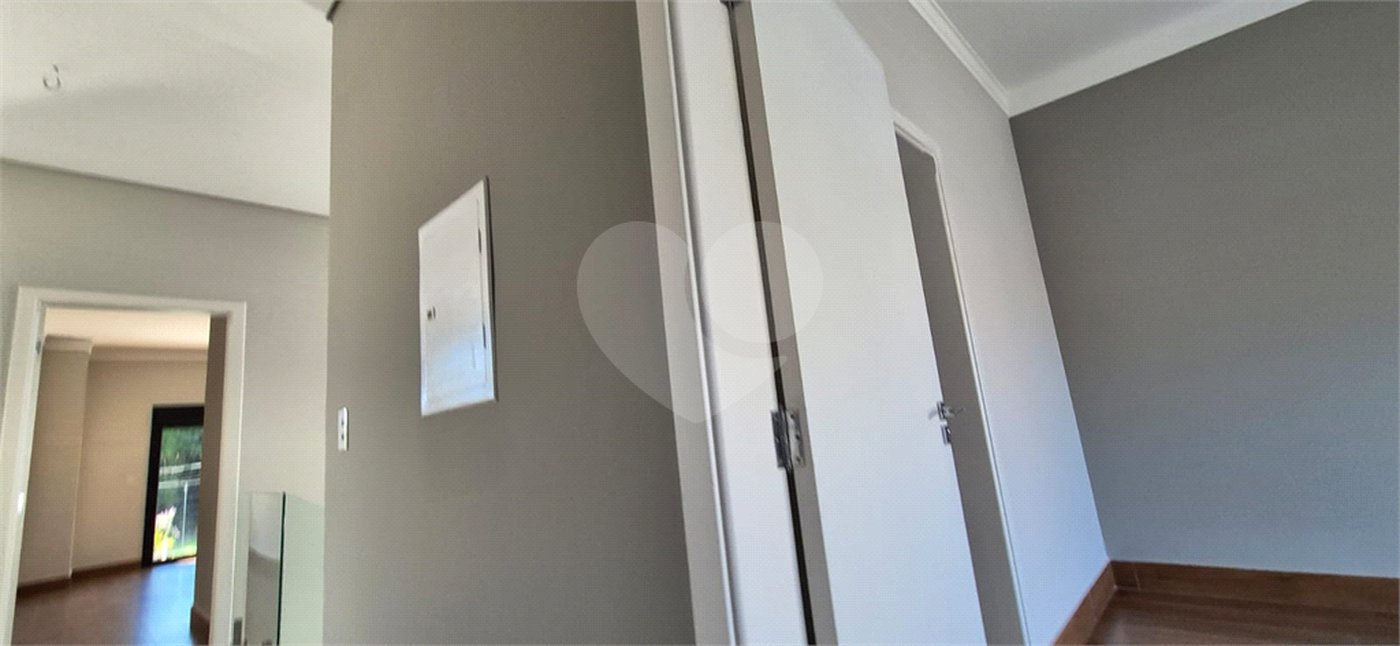 Casa à venda com 3 suítes no condomínio Reserva dos Vinhedos, Louveira - SP