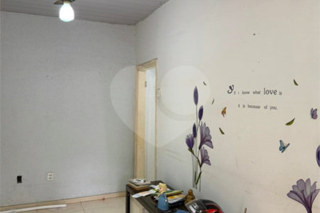 Casa à venda com 2 quartos no Centro, Araraquara, SP