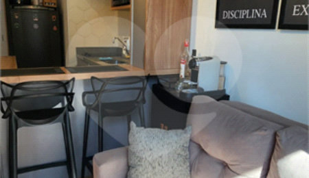 Apartamento à venda ou para alugar com 1 suíte em República, São Paulo, SP