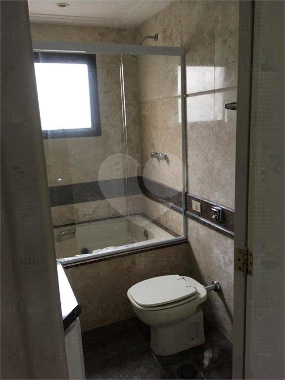 Apartamento à venda com 4 quartos, sendo 2 suítes,  em Vila Andrade, São Paulo, SP