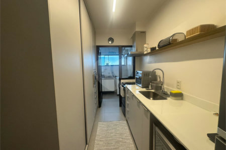 Apartamento à venda com 3 suítes em Indianópolis, São Paulo, SP