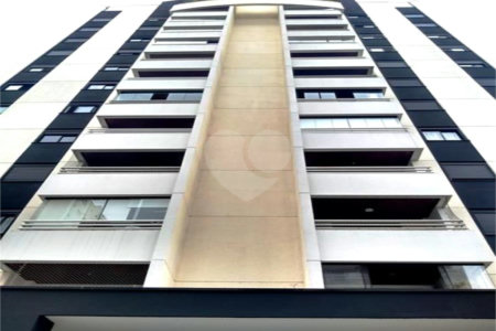 Apartamento à venda com 2 quartos, sendo 1 suíte, em Moema, São Paulo, SP