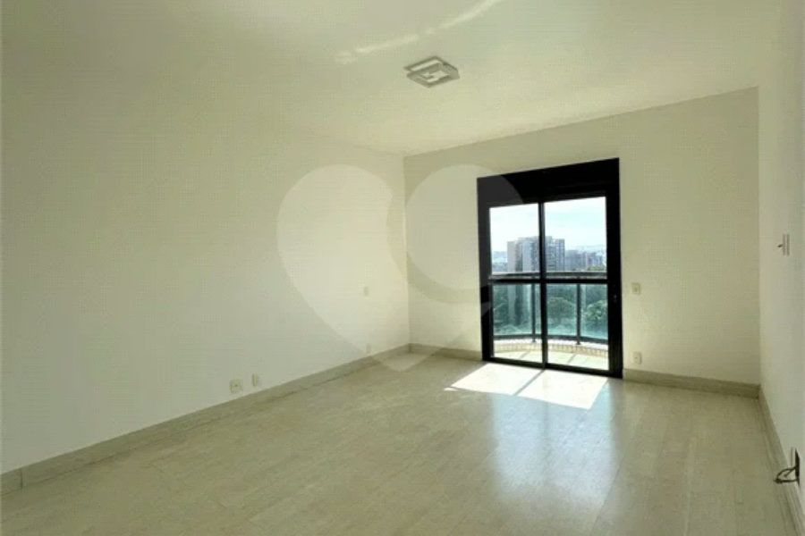 Apartamento à venda com 3 suítes em Morumbi, São Paulo, SP