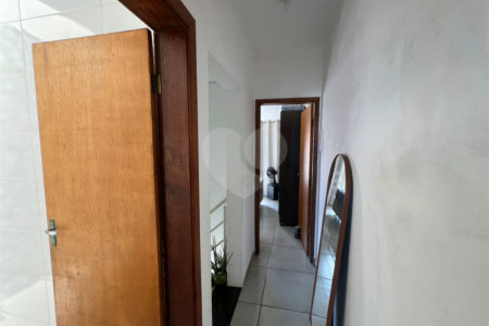 Casa à venda com 2 quartos, sendo 1 suíte, em Vila Barão, Sorocaba, SP