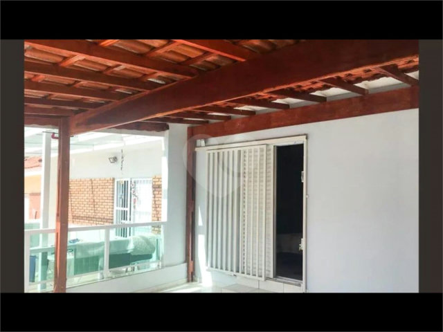 Sobrado à venda com 3 quartos, sendo 1 suíte,  em Vila Prudente, São Paulo, SP