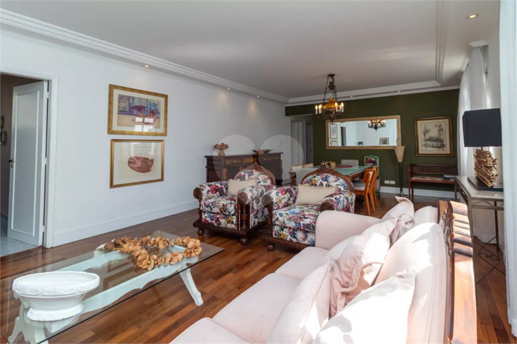 Apartamento para alugar com 4 quartos, sendo 1 suíte, em Perdizes, São Paulo, SP