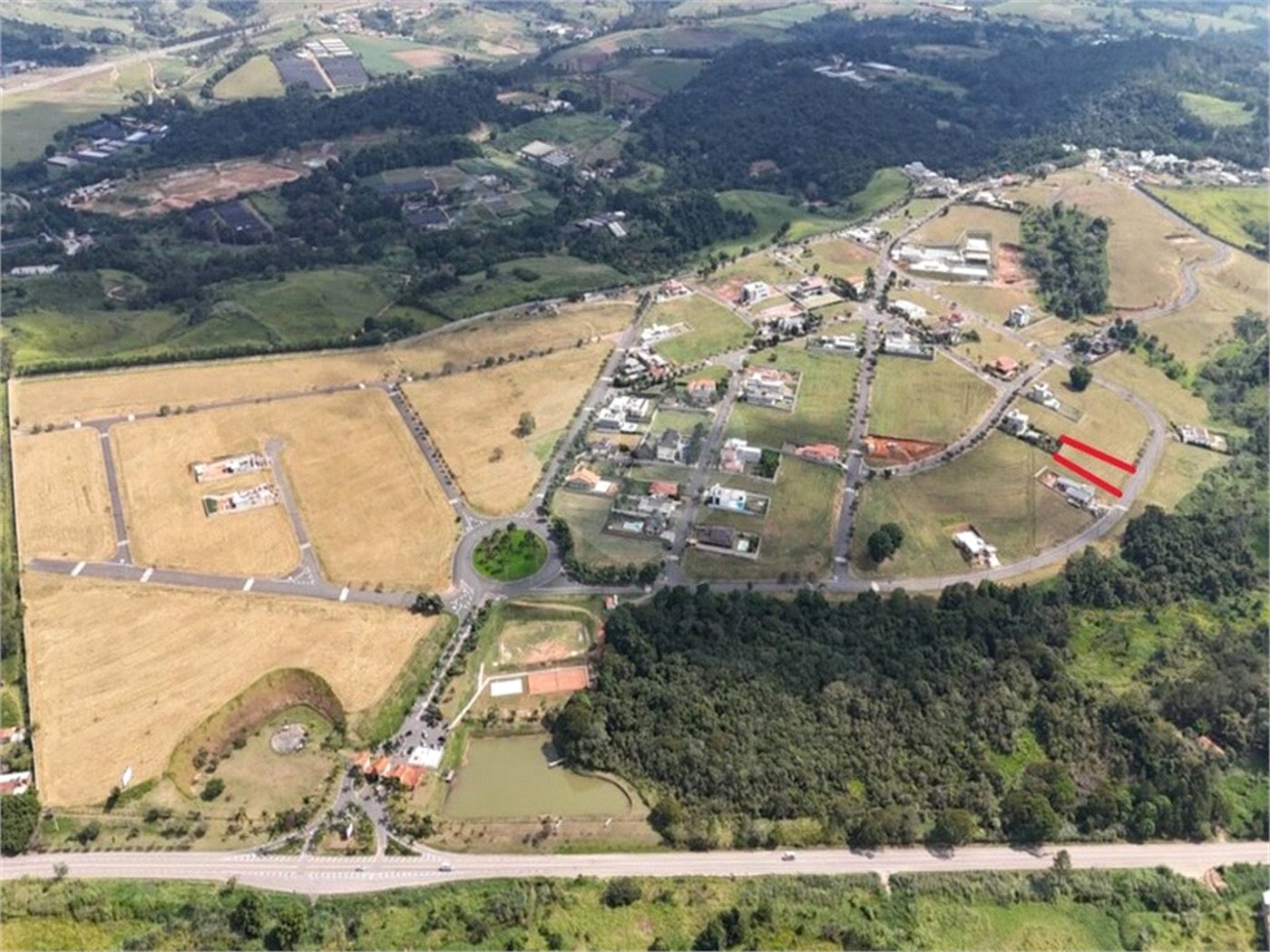 Terreno à venda no condomínio Jequitibá, Jacareí - SP