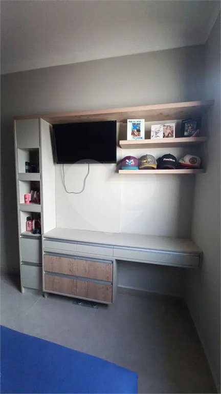 Casa à venda com 3 quartos, sendo 1 suíte, no condomínio Horto Florestal Villagio, Sorocaba - SP