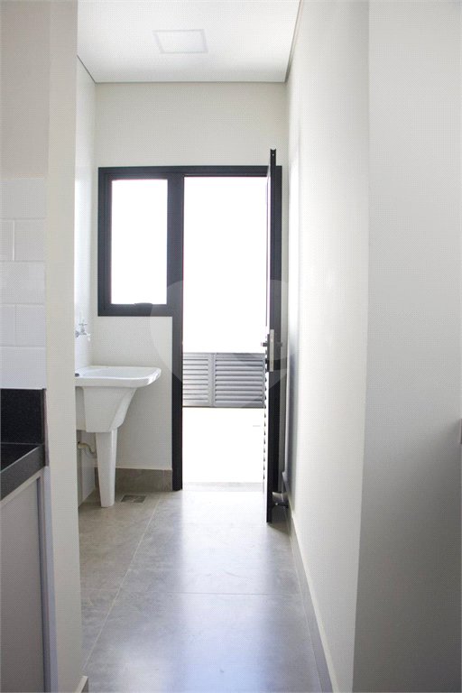 Casa à venda com 3 quartos, sendo 1 suíte, no condomínio Village Moutonee Salto, Salto - SP