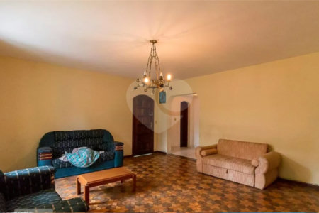 Casa à venda com 4 quartos em Jardim Tranqüilidade, Guarulhos, SP