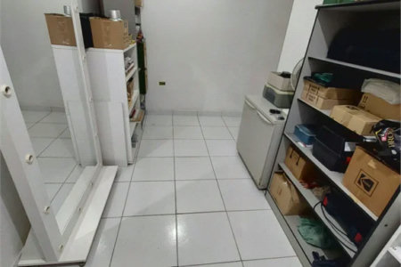 Casa à venda com 5 quartos, sendo 2 suítes,  em Jardim Bonfiglioli, São Paulo, SP