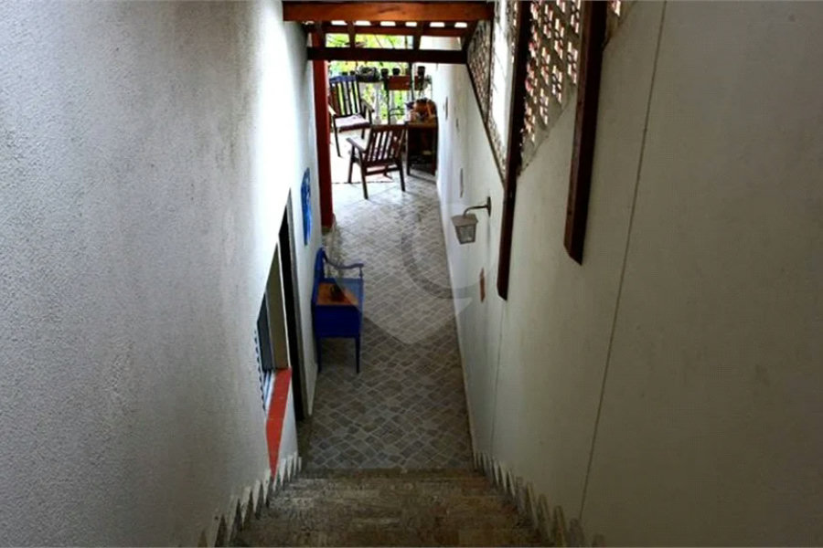 Sobrado à venda com 3 quartos, sendo 1 suíte, em Tremembé, São Paulo, SP