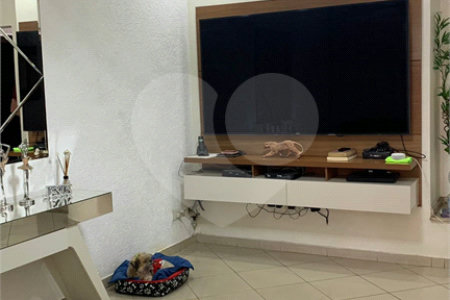 Casa Térrea à venda com 3 quartos no Centro, Poá, SP