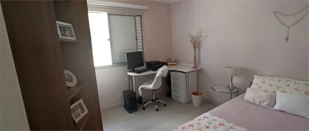 Casa à venda com 3 quartos, sendo 1 suíte, no condomínio Villas de São Francisco, São Paulo - SP