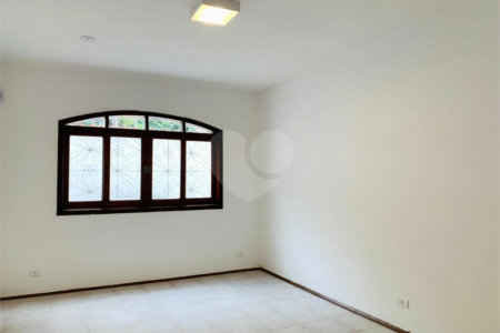 Casa à venda com 4 suítes em Interlagos, São Paulo, SP