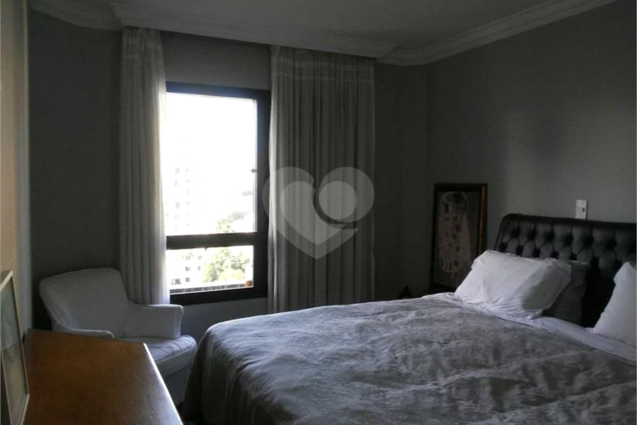Apartamento à venda com 4 quartos, sendo 2 suítes,  em Santana, São Paulo, SP