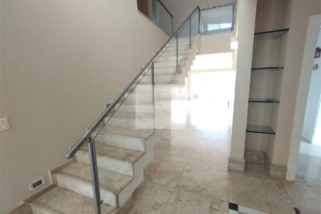 Casa à venda com 5 quartos, sendo 4 suítes,  em Parque dos Príncipes, São Paulo, SP