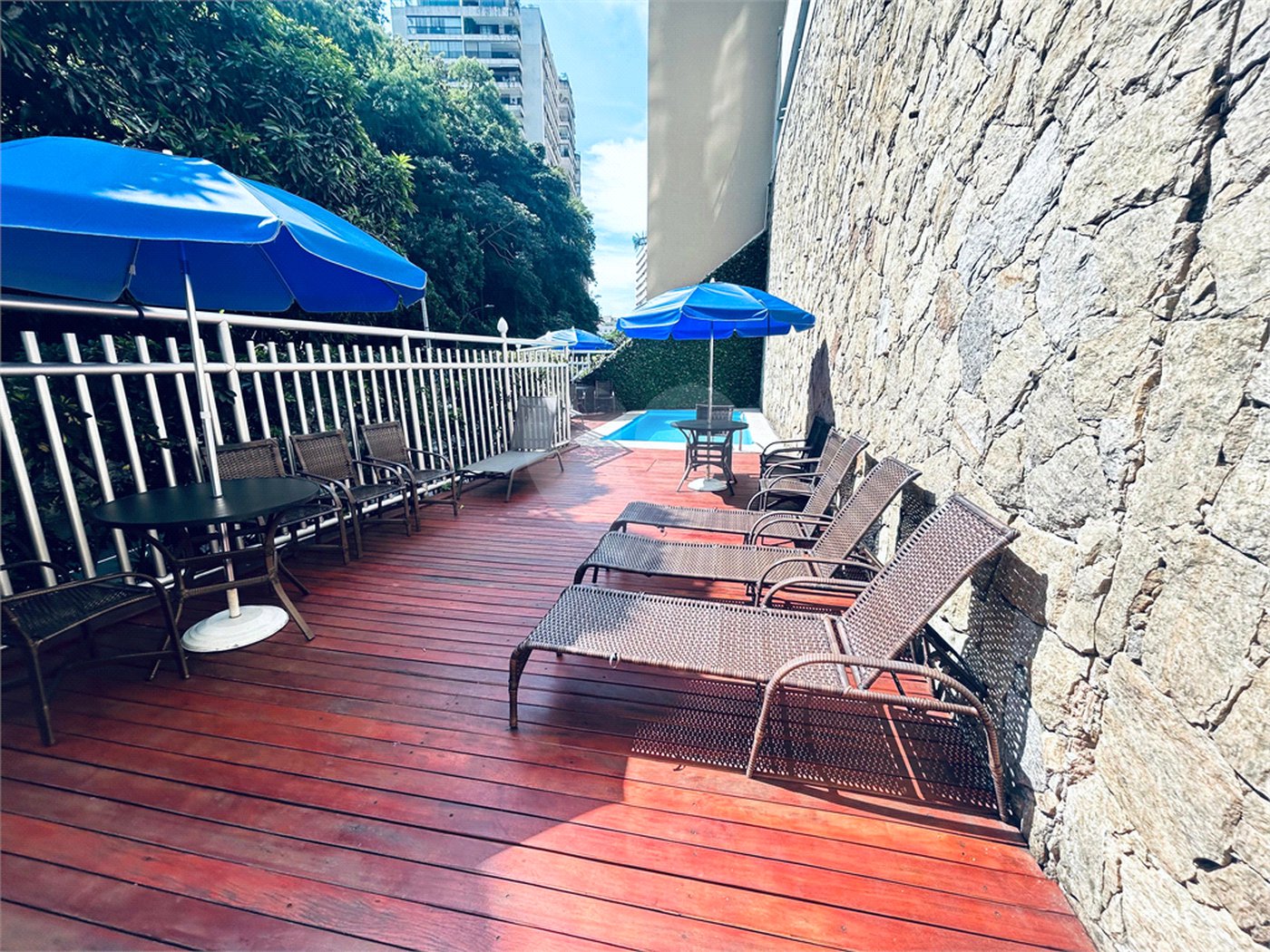 Apartamento à venda com 3 quartos, sendo 1 suíte, em Copacabana, Rio de Janeiro, RJ