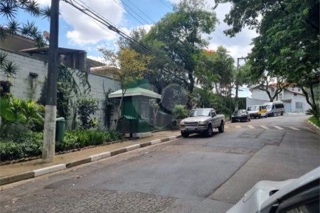 Sobrado à venda com 4 suítes em Jardim Olympia, São Paulo, SP