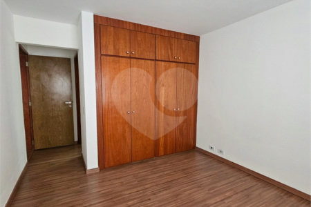 Apartamento à venda com 2 quartos, sendo 1 suíte,  em Santo Amaro, São Paulo, SP