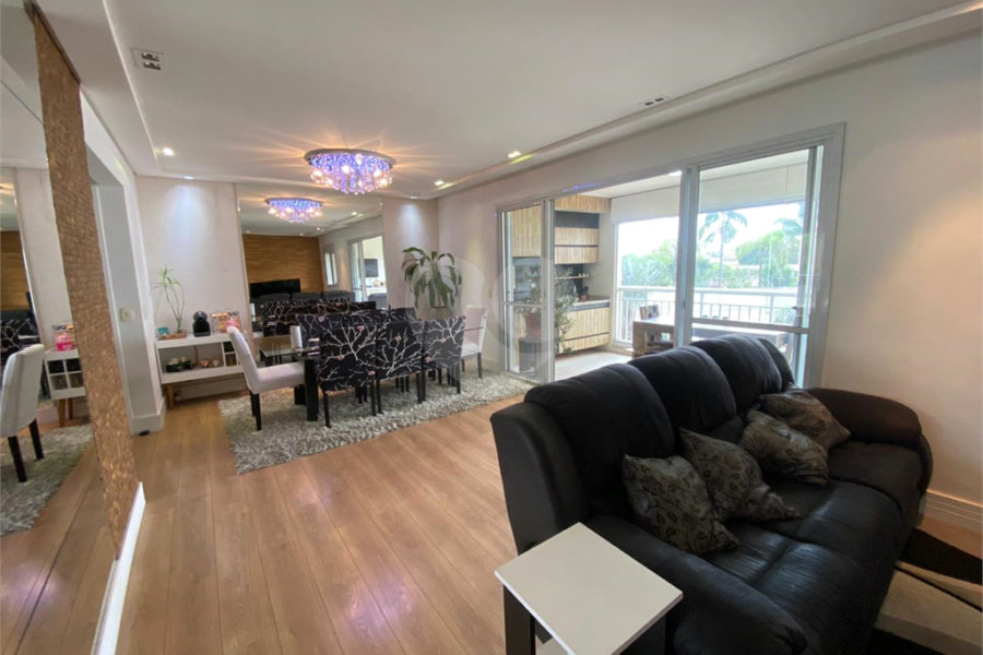 Apartamento à venda com 3 quartos, sendo 1 suíte, em Santana, São Paulo, SP