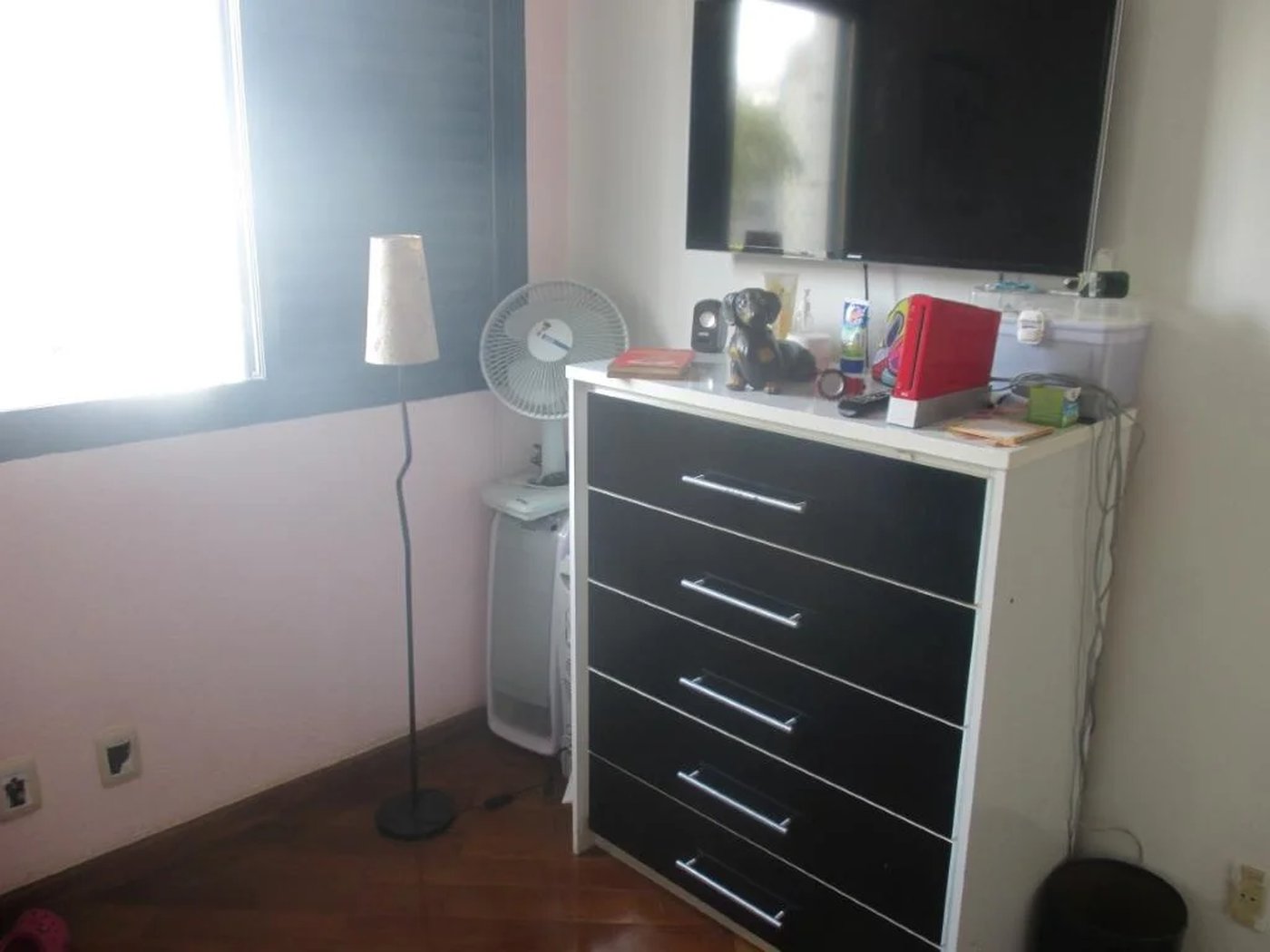 Apartamento à venda com 3 quartos, sendo 1 suíte, em Real Parque, São Paulo, SP