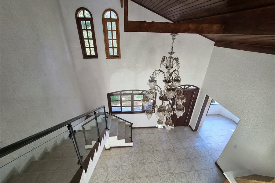 Casa à venda ou para alugar com 4 suítes no condomínio Parque Imperial da Cantareira, Mairiporã - SP