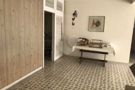 Sobrado à venda com 5 quartos, sendo 1 suíte, em Jardim São Bento, São Paulo, SP
