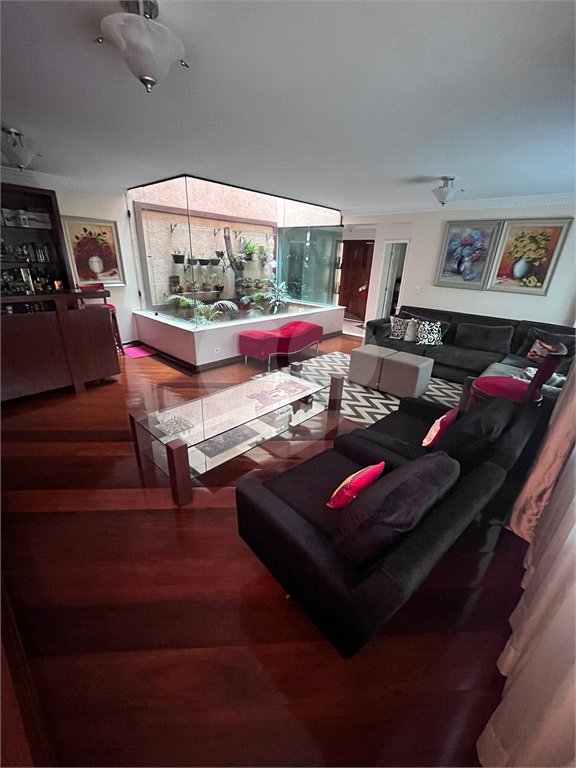 Casa à venda com 4 suítes em City América, São Paulo, SP