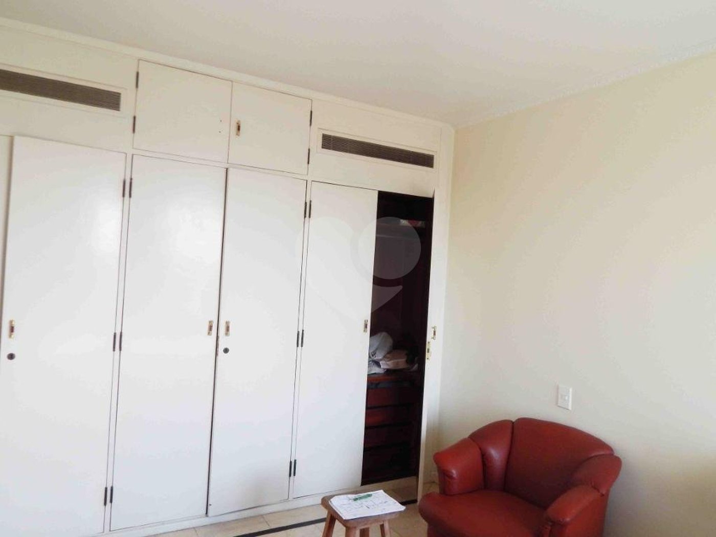 Apartamento à venda com 4 suítes em Jardim Marajoara, São Paulo, SP