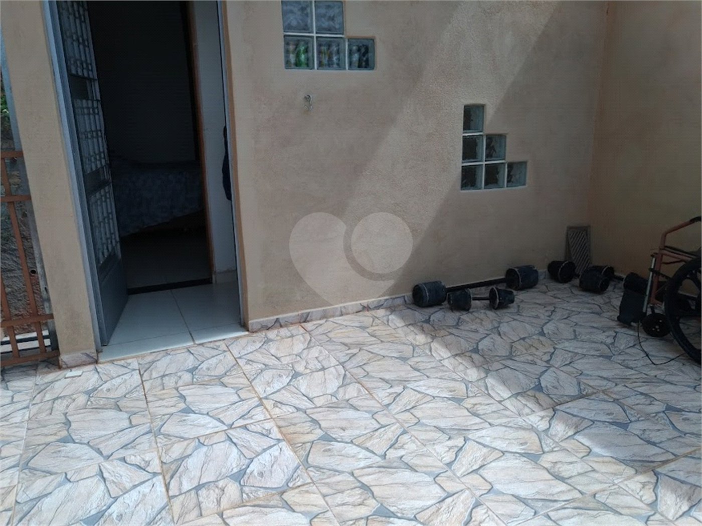 Sobrado à venda com 2 suítes em Jardim Maristela, Atibaia, SP