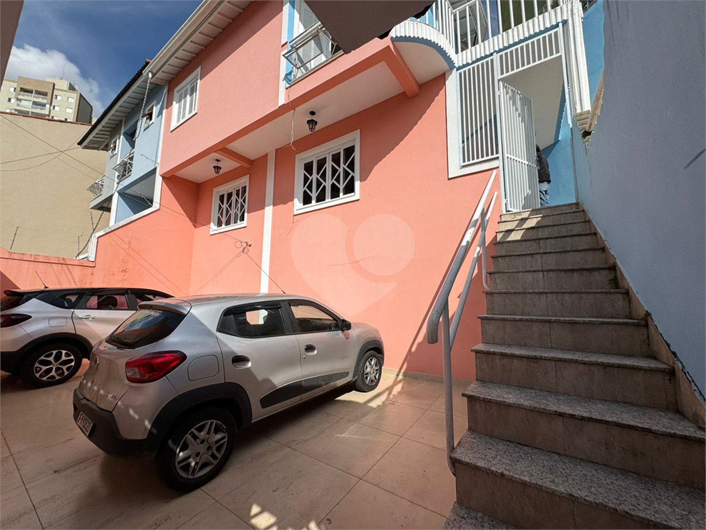 Casa à venda com 3 quartos, sendo 1 suíte,  em Vila Rosália, Guarulhos, SP
