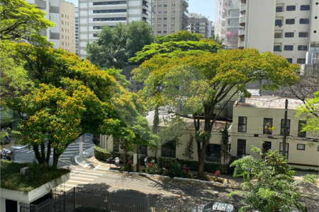 Apartamento à venda com 3 quartos, sendo 1 suíte, em Vila Nova Conceição, São Paulo, SP