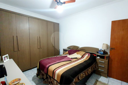 Casa à venda com 4 quartos, sendo 1 suíte,  em Jardim Bonsucesso, Sorocaba, SP