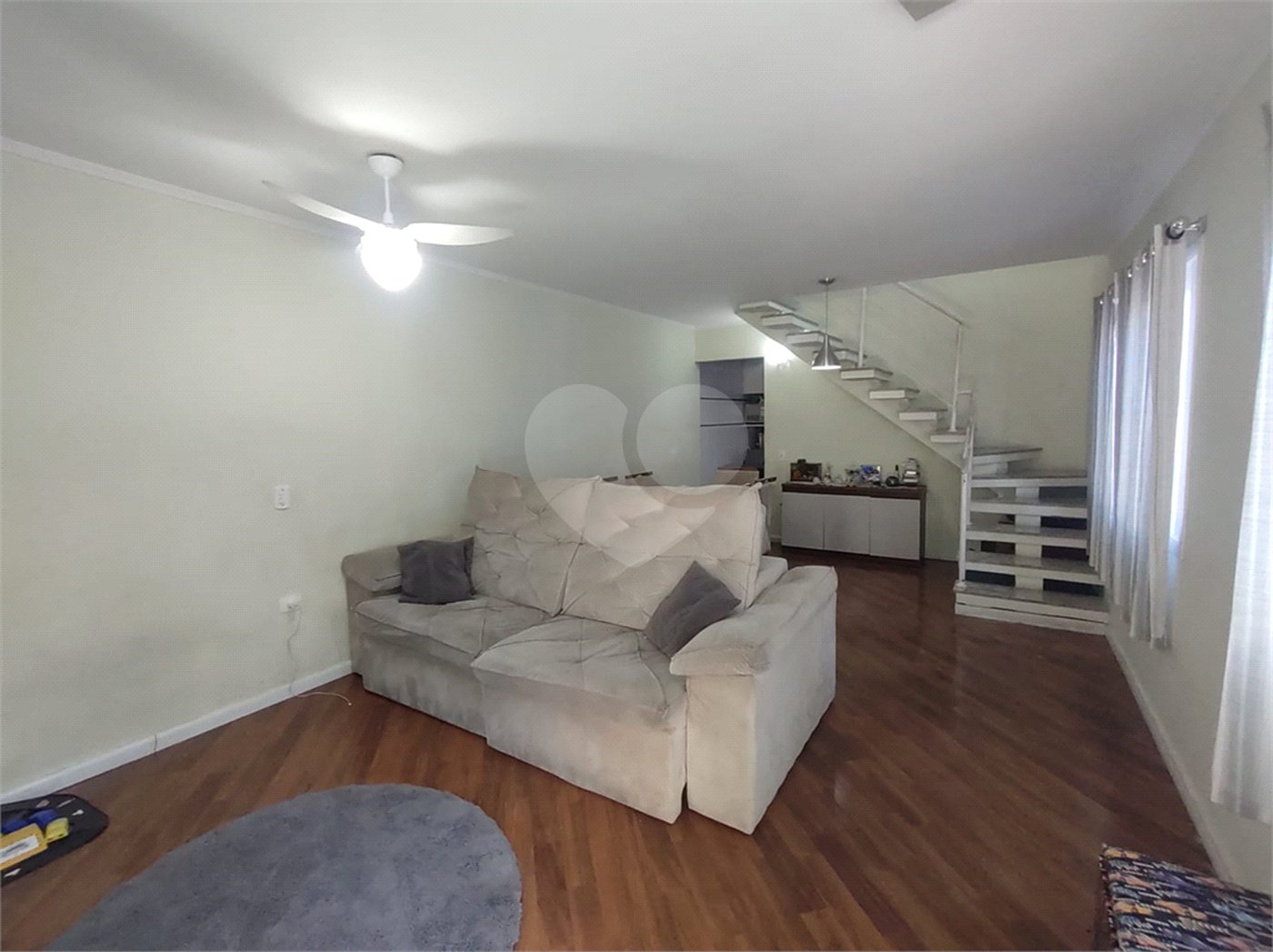 Casa à venda com 3 quartos, sendo 2 suítes, em Jardim Mangalot, São Paulo, SP