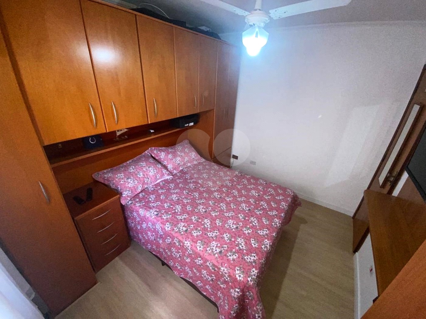 Sobrado à venda com 3 quartos, sendo 1 suíte, em Vila Nivi, São Paulo, SP