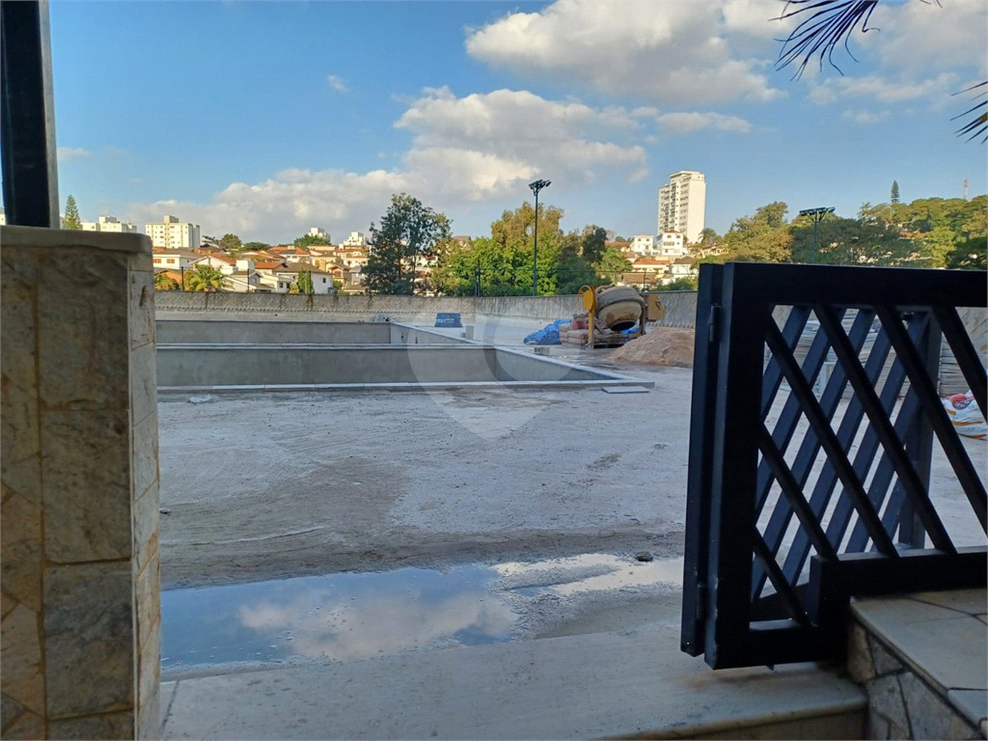 Apartamento à venda ou para alugar com 2 quartos, sendo 1 suíte, em Tremembé, São Paulo, SP
