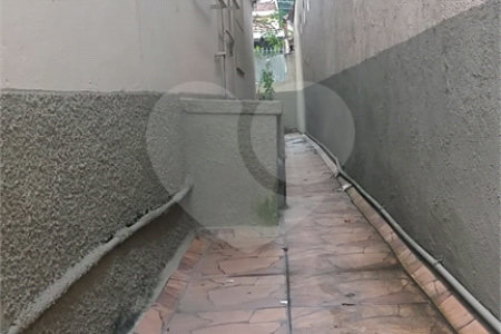 Casa Térrea à venda com 3 quartos em Jardim Nadir, São Paulo, SP