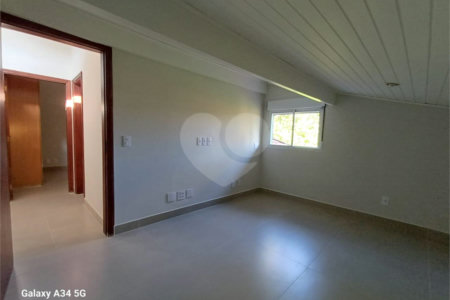 Casa à venda ou para alugar com 5 quartos, sendo 2 suítes, no condomínio Fazenda São Joaquim, Vinhedo - SP