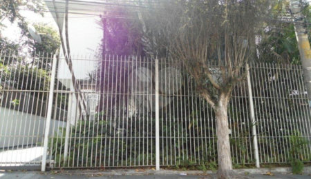 Casa à venda com 4 quartos, sendo 1 suíte, em Santana, São Paulo, SP