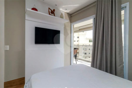 Apartamento à venda com 1 suíte em Vila Gertrudes, São Paulo, SP