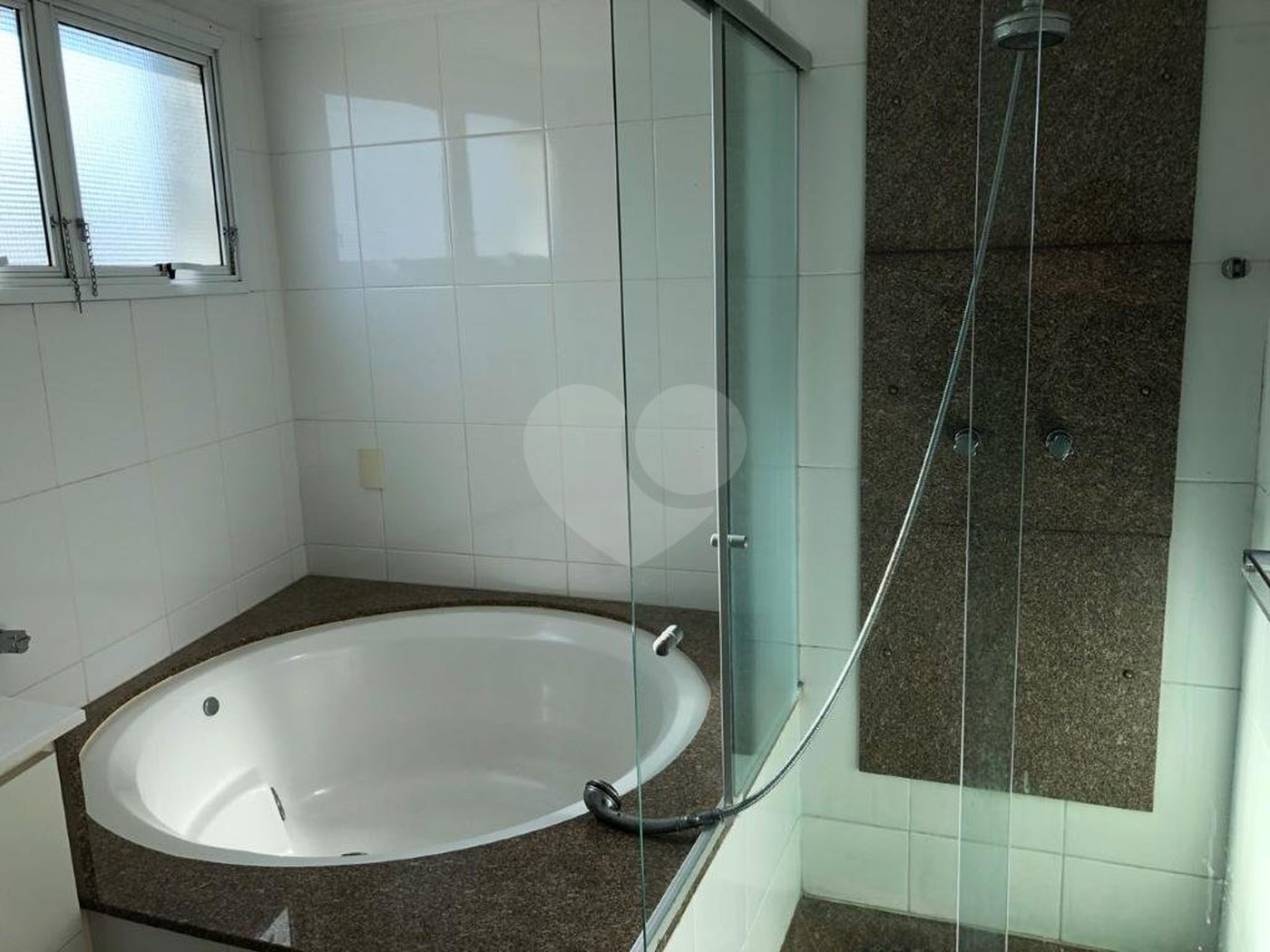 Apartamento à venda com 3 suítes em Vila Suzana, São Paulo, SP