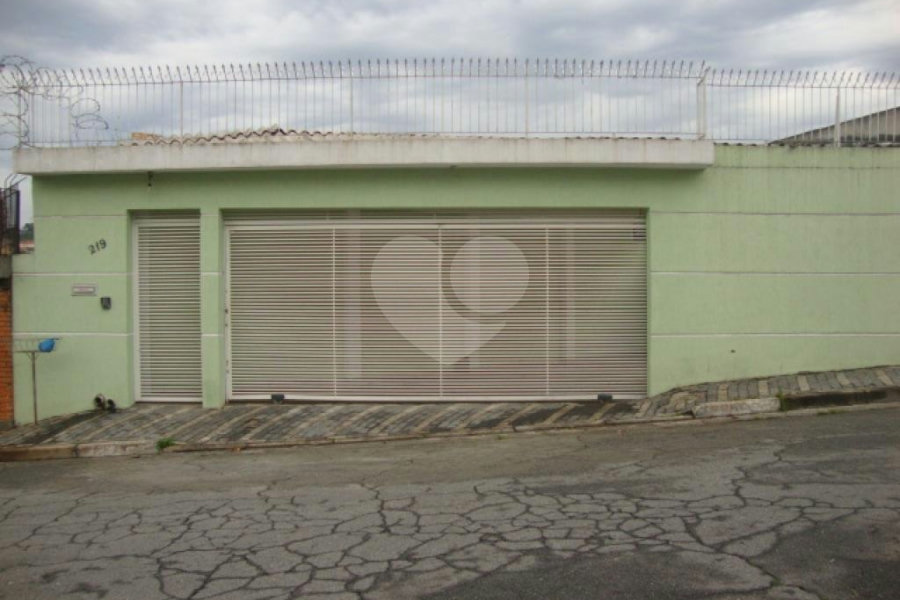Sobrado à venda com 2 suítes em Tremembé, São Paulo, SP