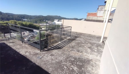 Casa à venda com 3 quartos, sendo 1 suíte, em Jardim das Palmeiras, Várzea Paulista, SP