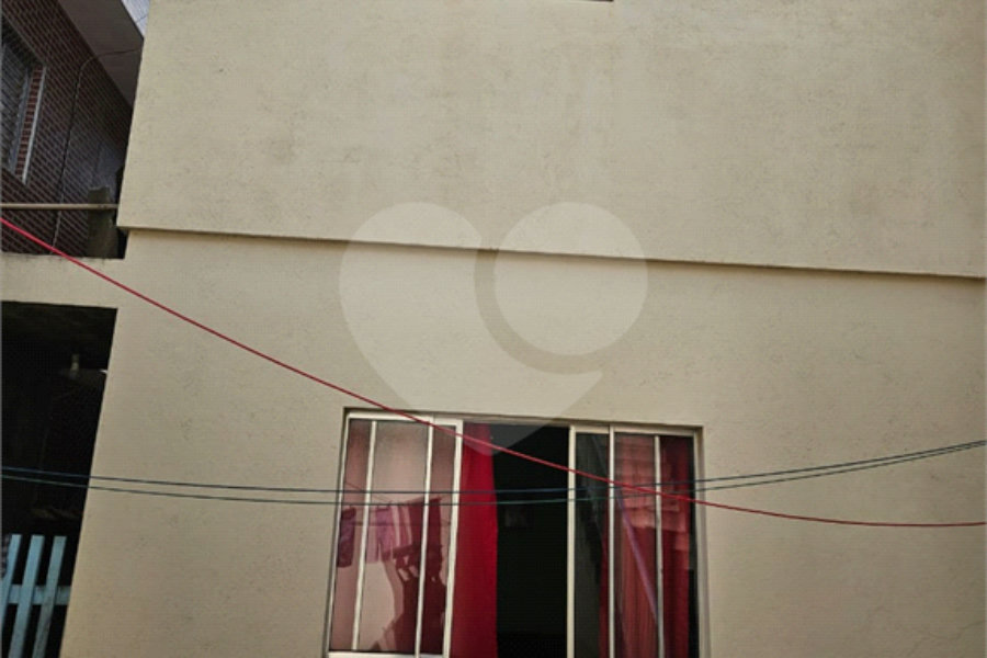 Sobrado à venda com 9 quartos em Vila Sabrina, São Paulo, SP