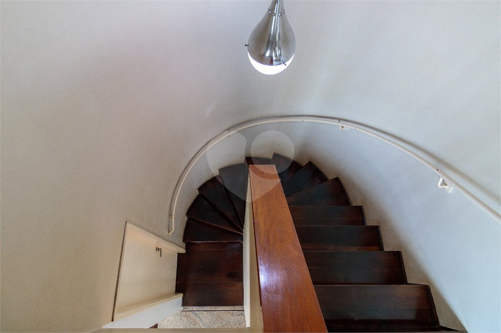 Casa à venda com 4 quartos, sendo 3 suítes, em Jardim Panorama, São Paulo, SP